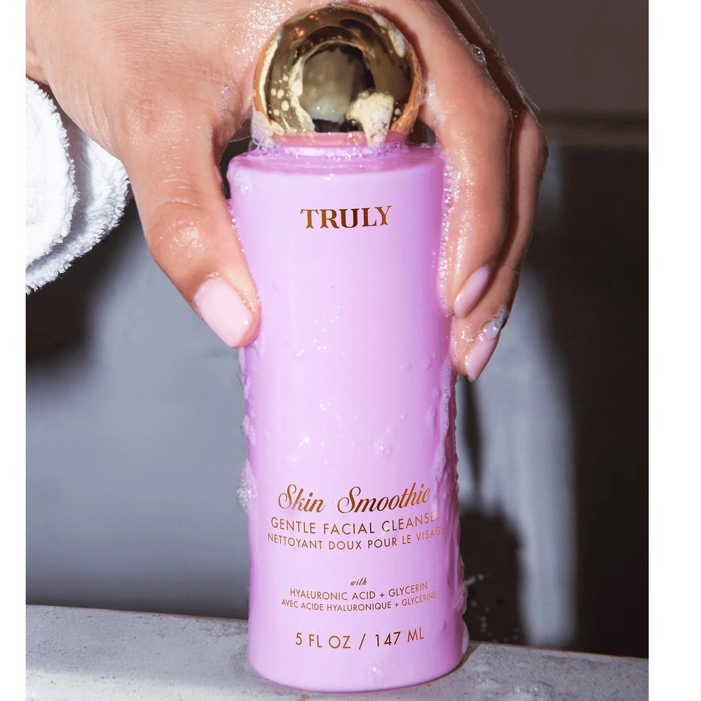 Truly Beauty Skin Smoothie Gentle Facial Cleanser Hyaluronic Acid 5oz 147ml Pink